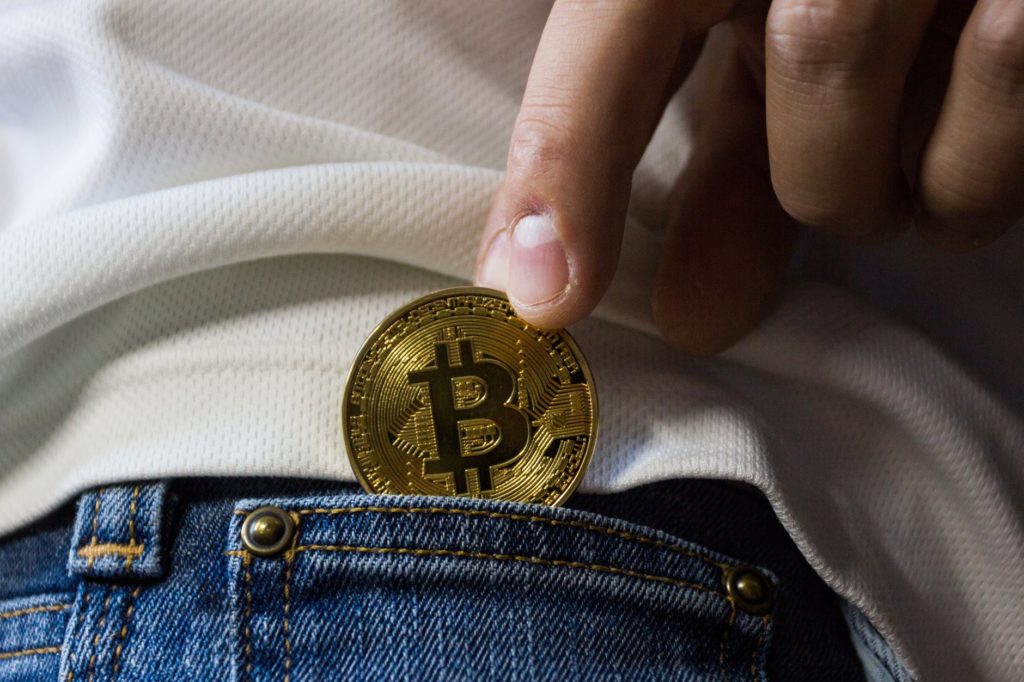 Paying with Bitcoin What You Need to Know