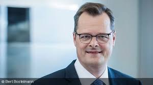 Joachim Wuermeling financial technology