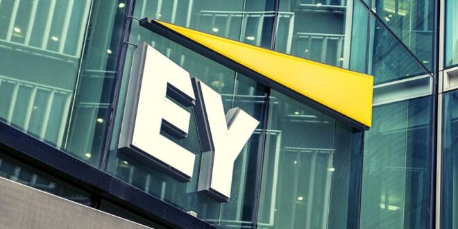 EY